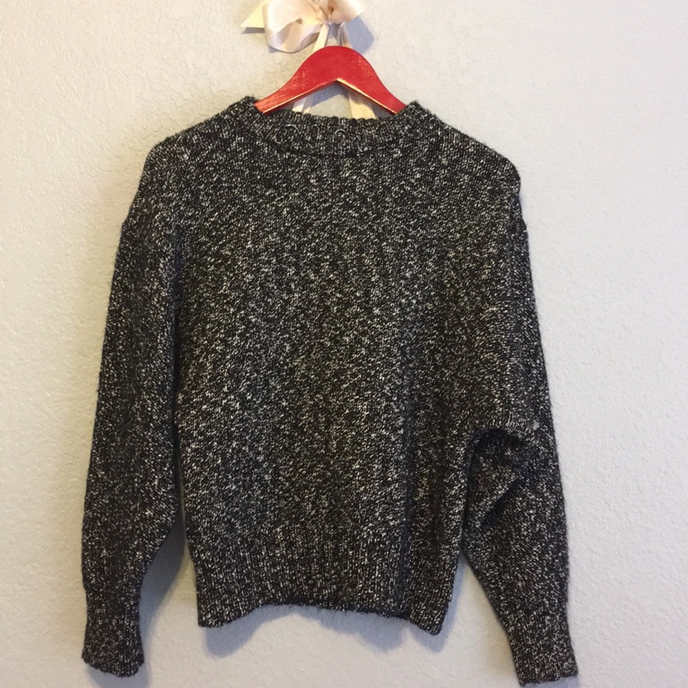 Zara Black and White Crew Neck Sweater